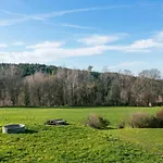 In With Garden Views Alpehytte