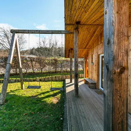 Chalet Quaint In With Garden *