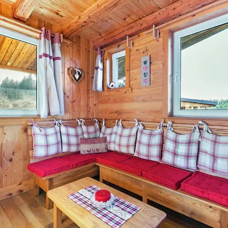 Chalet Quaint In With Garden *