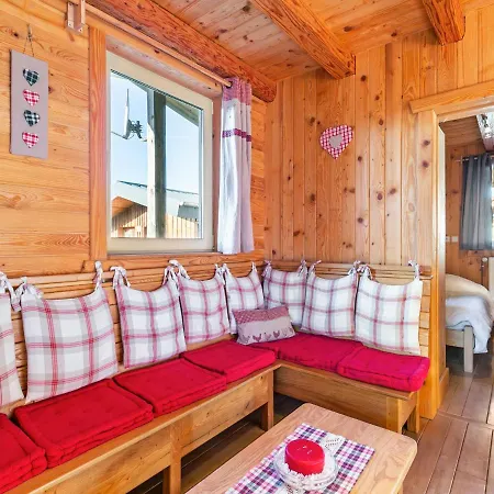 Chalet Quaint In With Garden