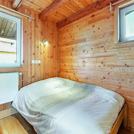 In With Garden Views Chalet *