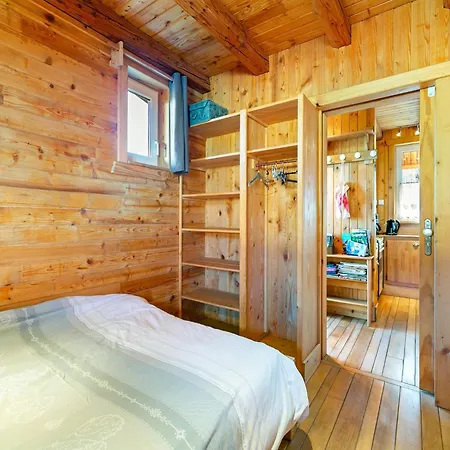 In With Garden Views *