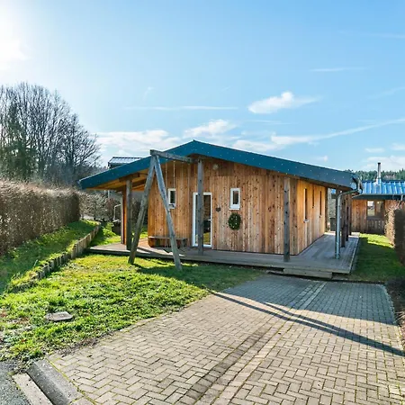 In With Garden Views Chalet Harreberg