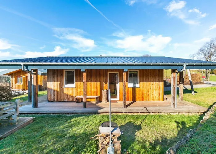 In With Garden Views *